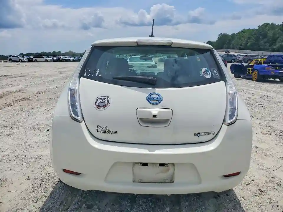 1N4AZ0CP0FC325179 2015 NISSAN LEAF-5
