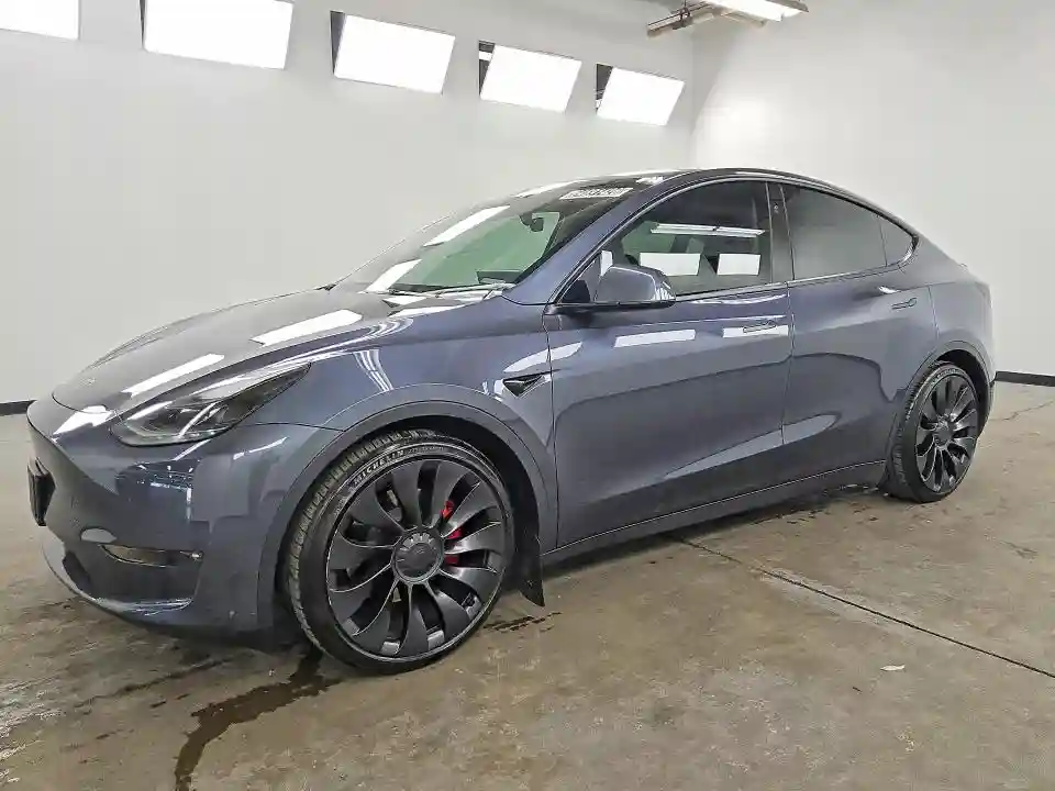 7SAYGDEF1PF793939 2023 TESLA MODEL Y-0