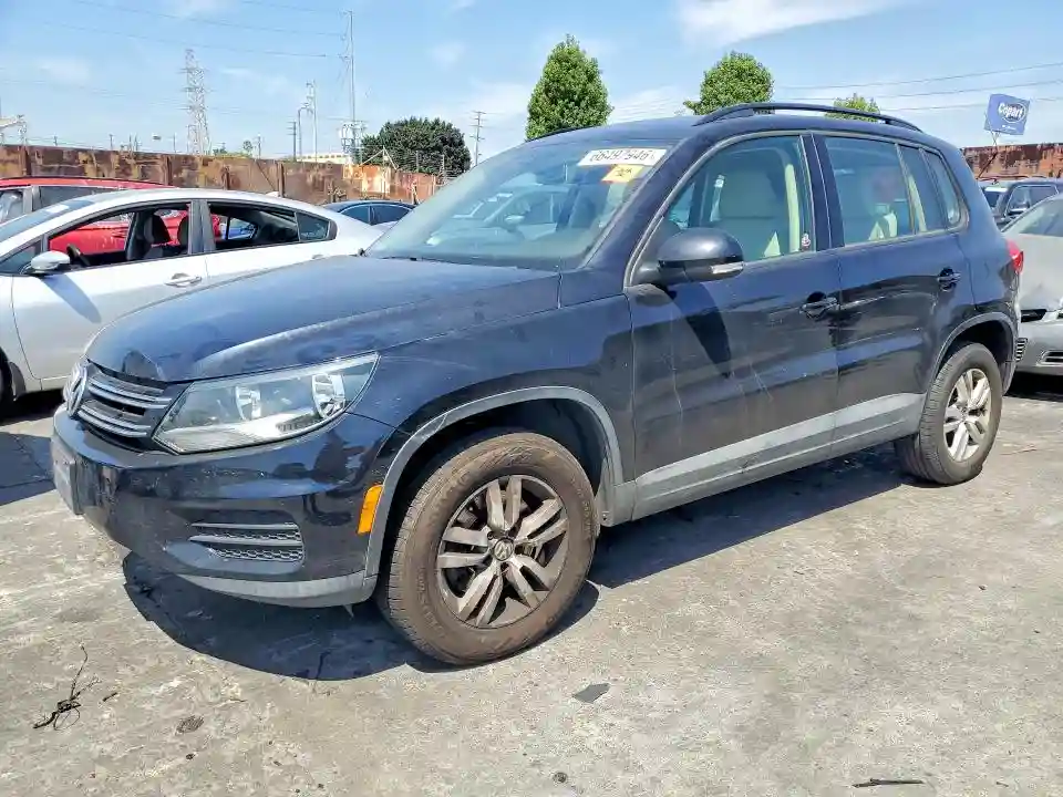 WVGAV7AX8GW588968 2016 VOLKSWAGEN TIGUAN-0