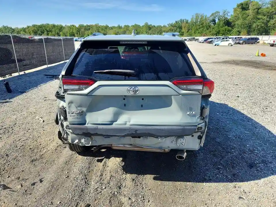 2T3W1RFV2MW157688 2021 TOYOTA RAV4-5