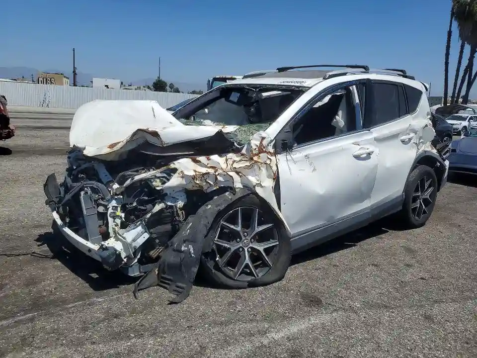 JTMNFREV7JJ725510 2018 TOYOTA RAV4-0