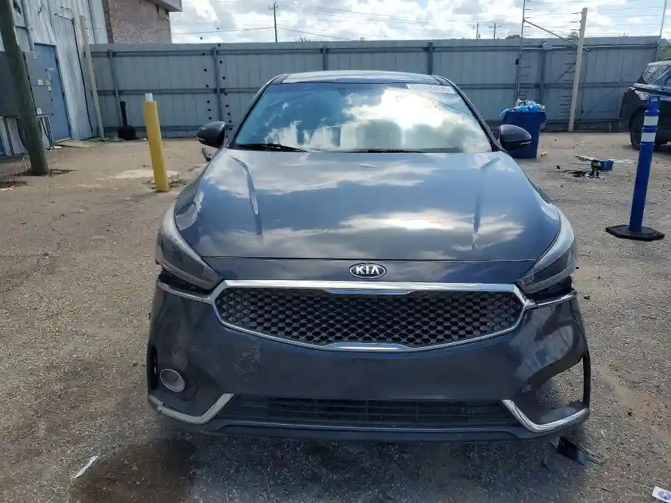 KNALC4J1XH5042299 2017 KIA CADENZA-4