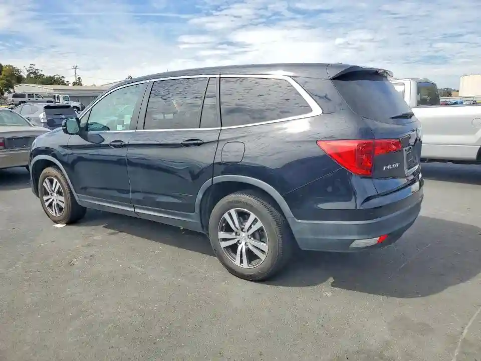 5FNYF5H66JB013782 2018 HONDA PILOT-1