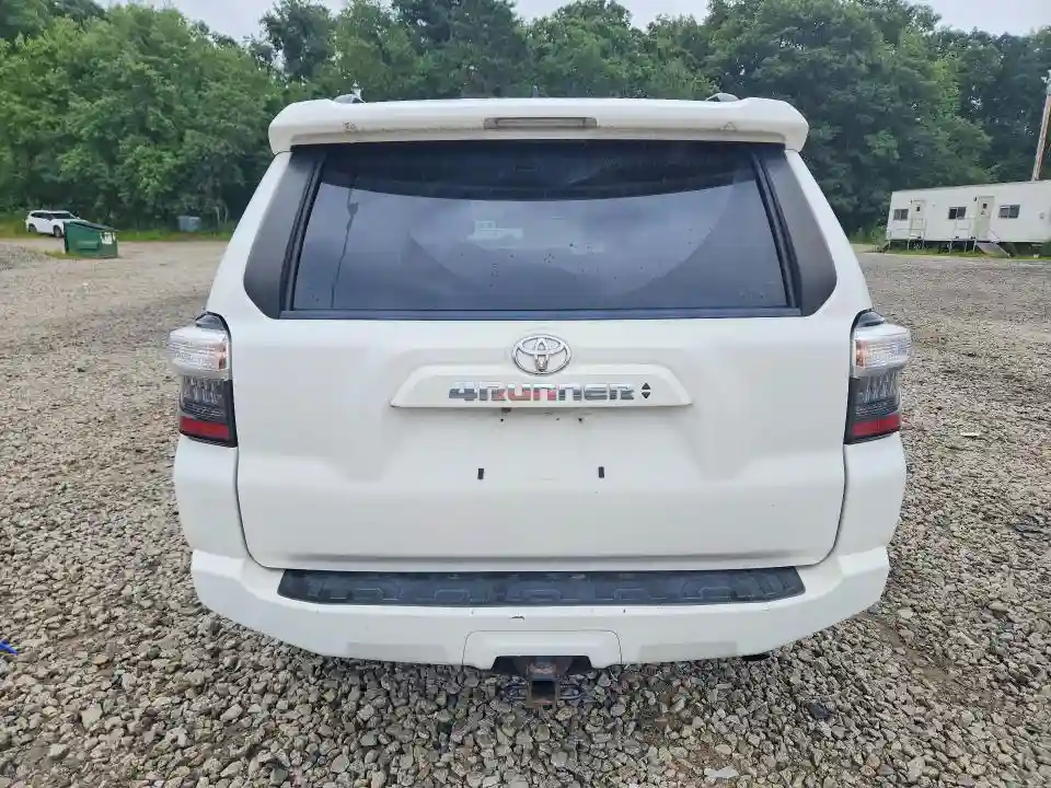 JTEMU5JR7N5990005 2022 TOYOTA 4RUNNER-5