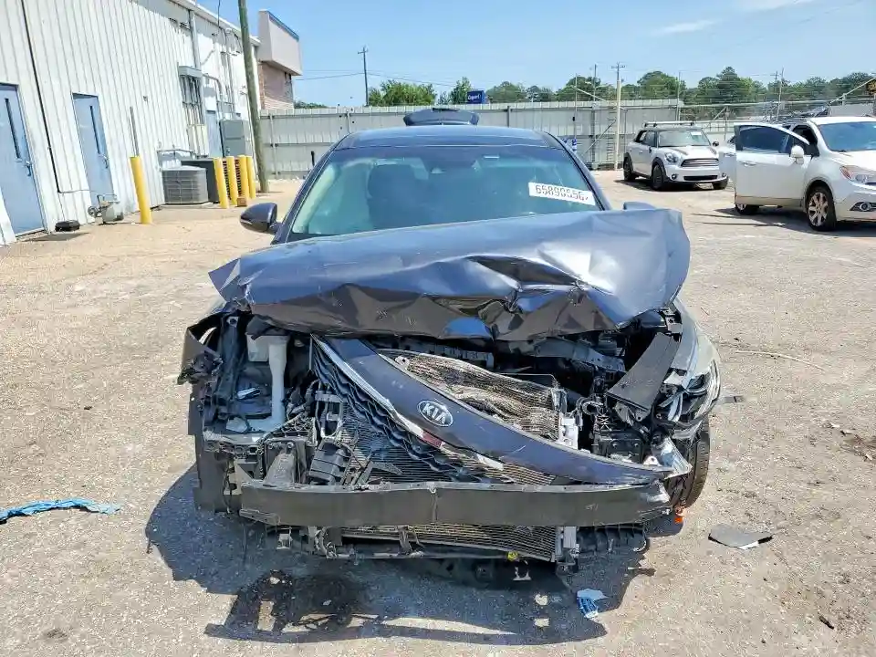 5XXGT4L3XKG291109 2019 KIA OPTIMA-4