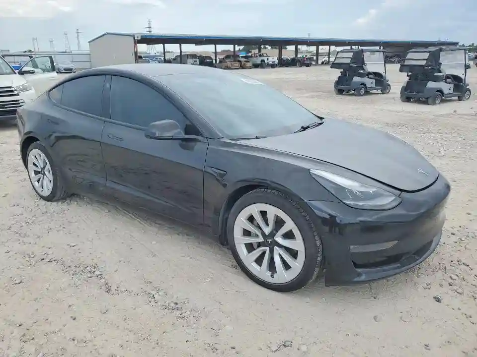 5YJ3E1EB2MF050470 2021 TESLA MODEL 3-3