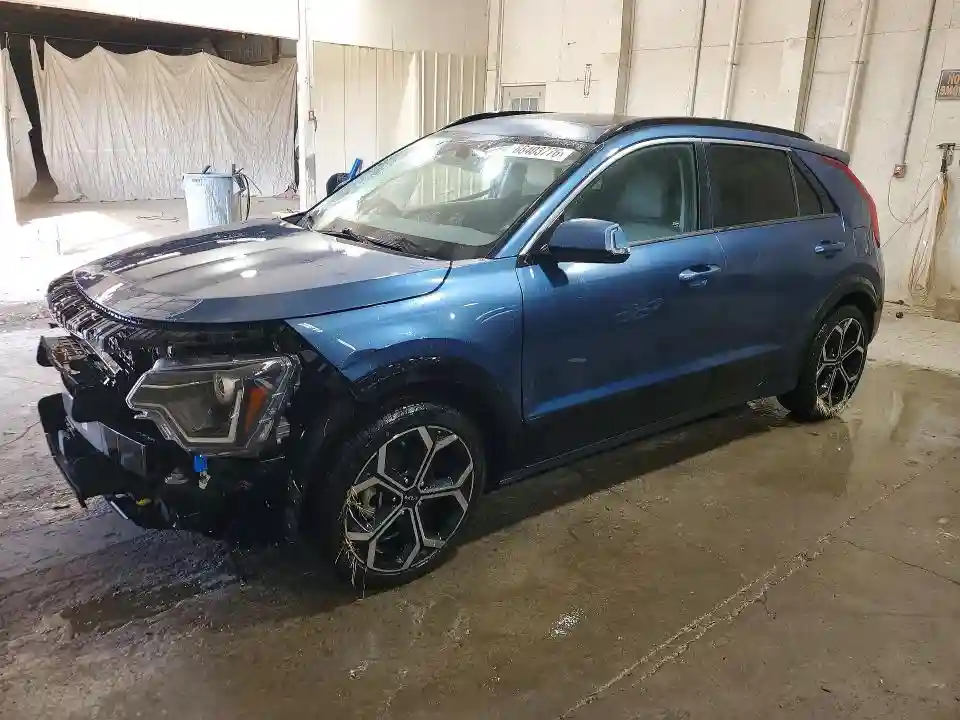 KNDCR3LE6P5036087 2023 KIA NIRO-0