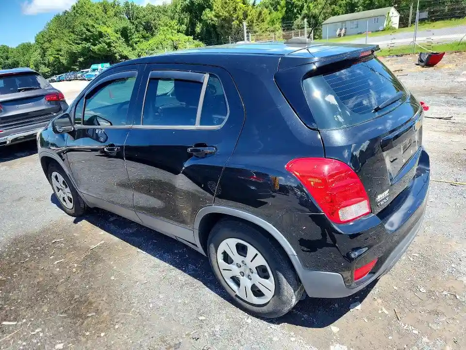 3GNCJKSB5JL322343 2018 CHEVROLET TRAX-1