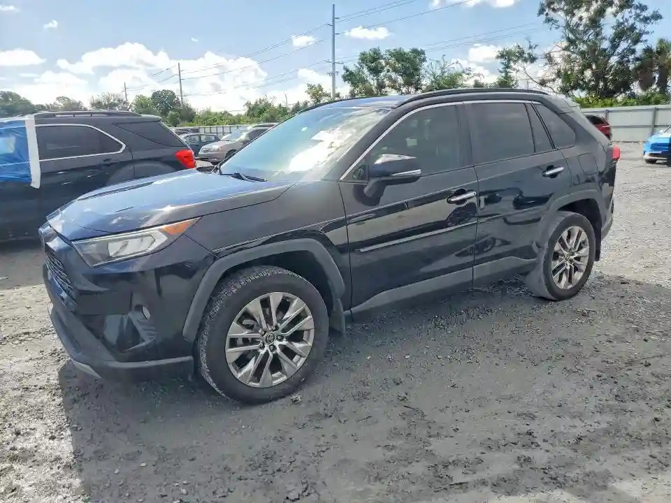 2T3N1RFVXMC209565 2021 TOYOTA RAV4-0