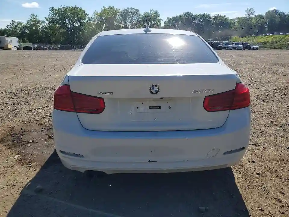 WBA8D9C50JEB35793 2018 BMW 3 SERIES-5