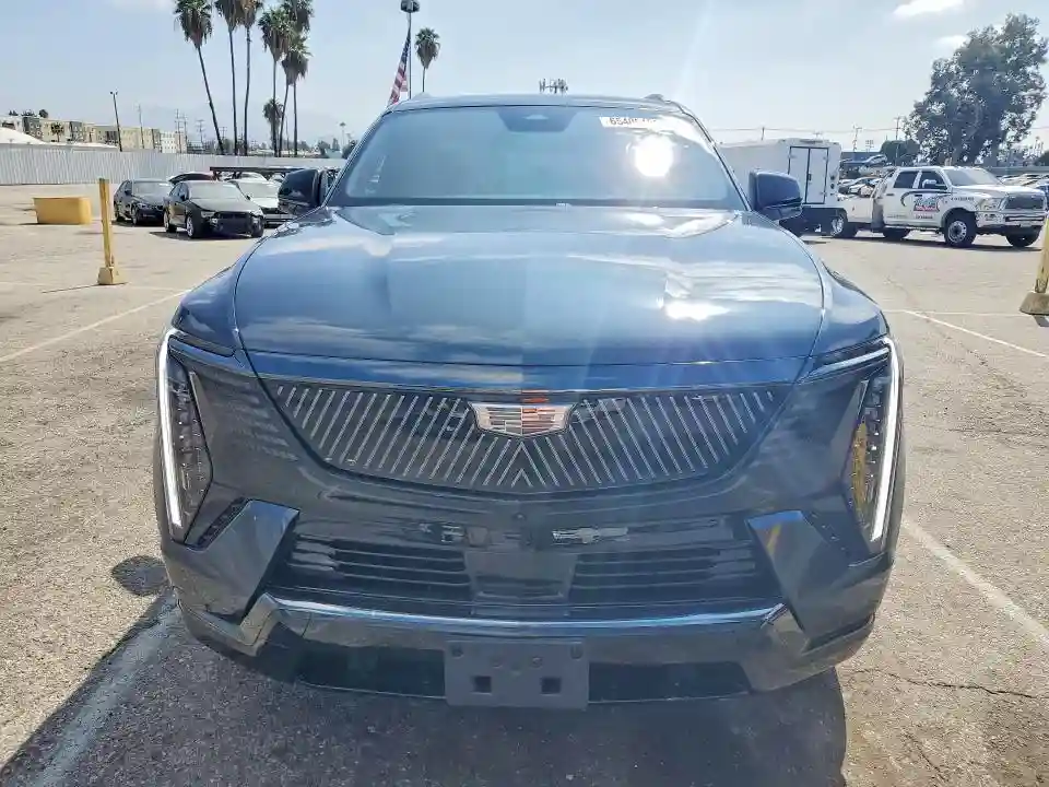 1GYLELKL6TU102577 2026 CADILLAC ALL OTHER-4