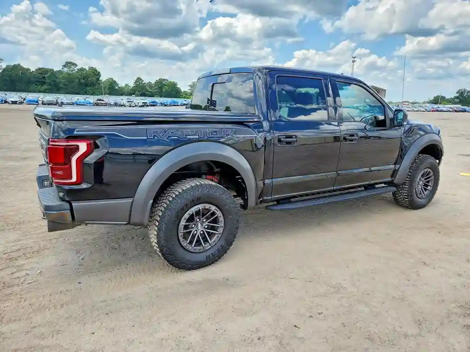 1FTFW1RG2KFA07725 2019 FORD F150-2