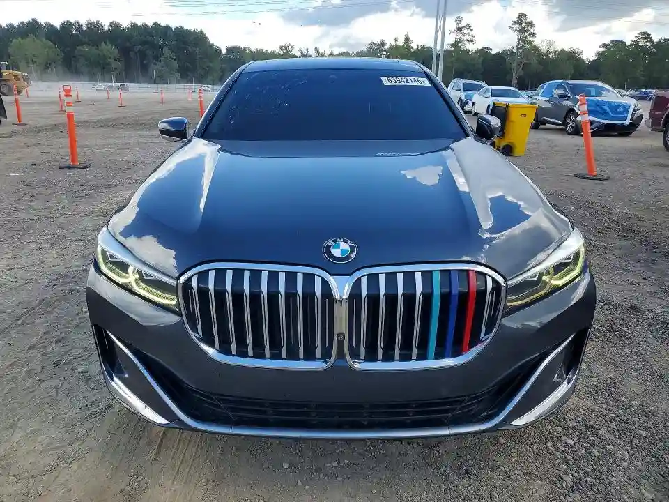 WBA7T2C08LGL18051 2020 BMW 7 SERIES-4