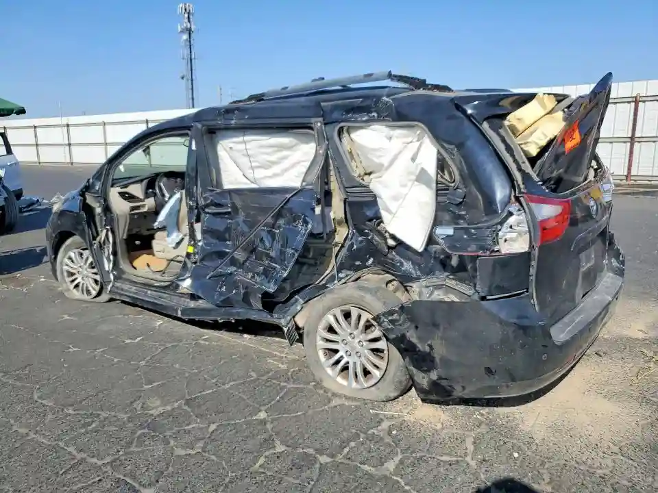 5TDYK3DC5FS649088 2015 TOYOTA SIENNA-1