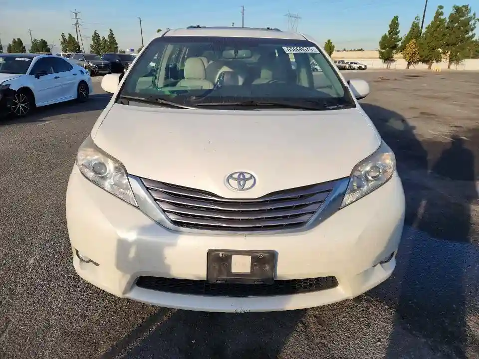 5TDDK3DC0GS130451 2016 TOYOTA SIENNA-4