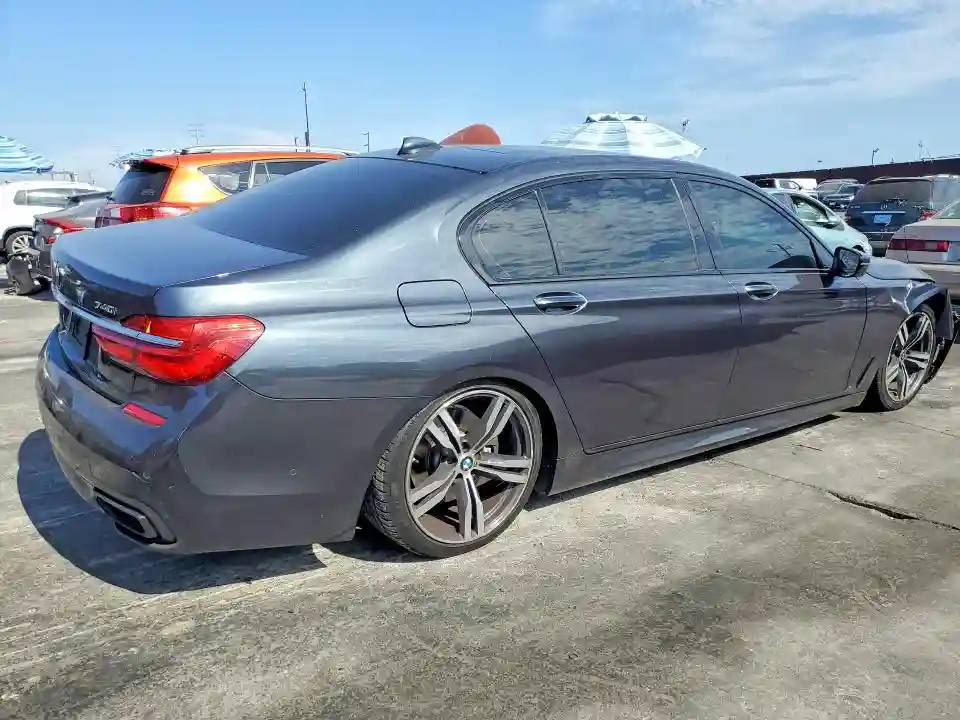 WBA7E2C51KB217211 2019 BMW 7 SERIES-2