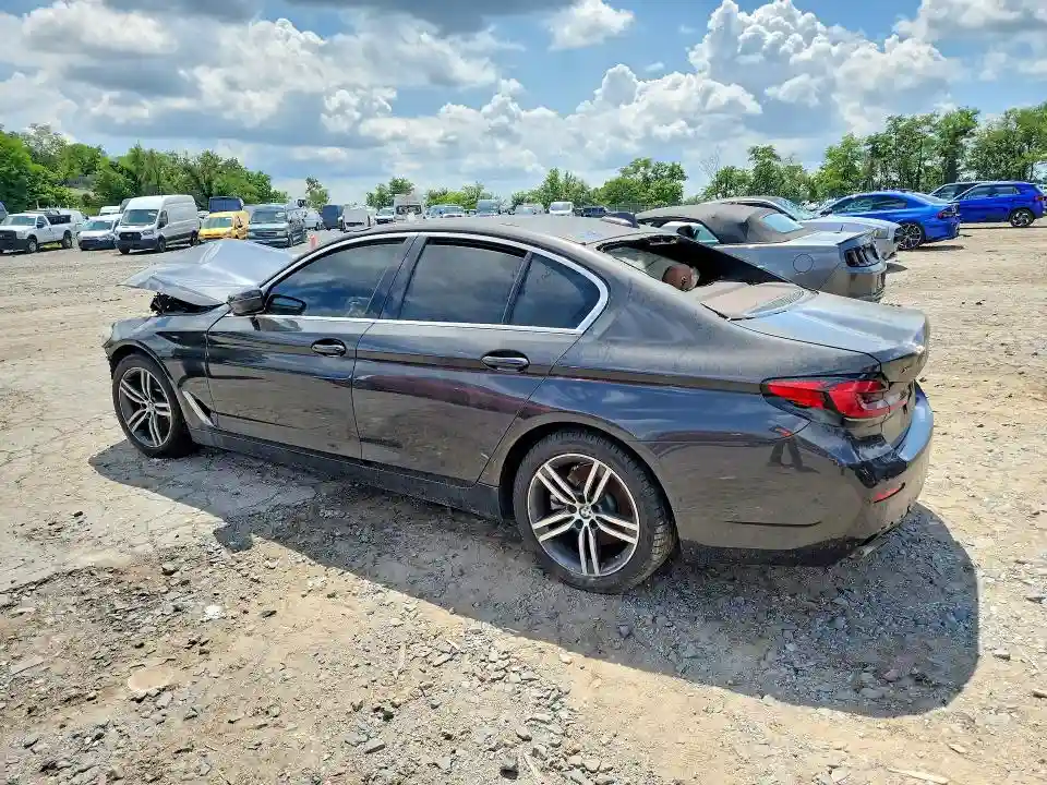 WBA13BJ02MCG07558 2021 BMW 5 SERIES-1