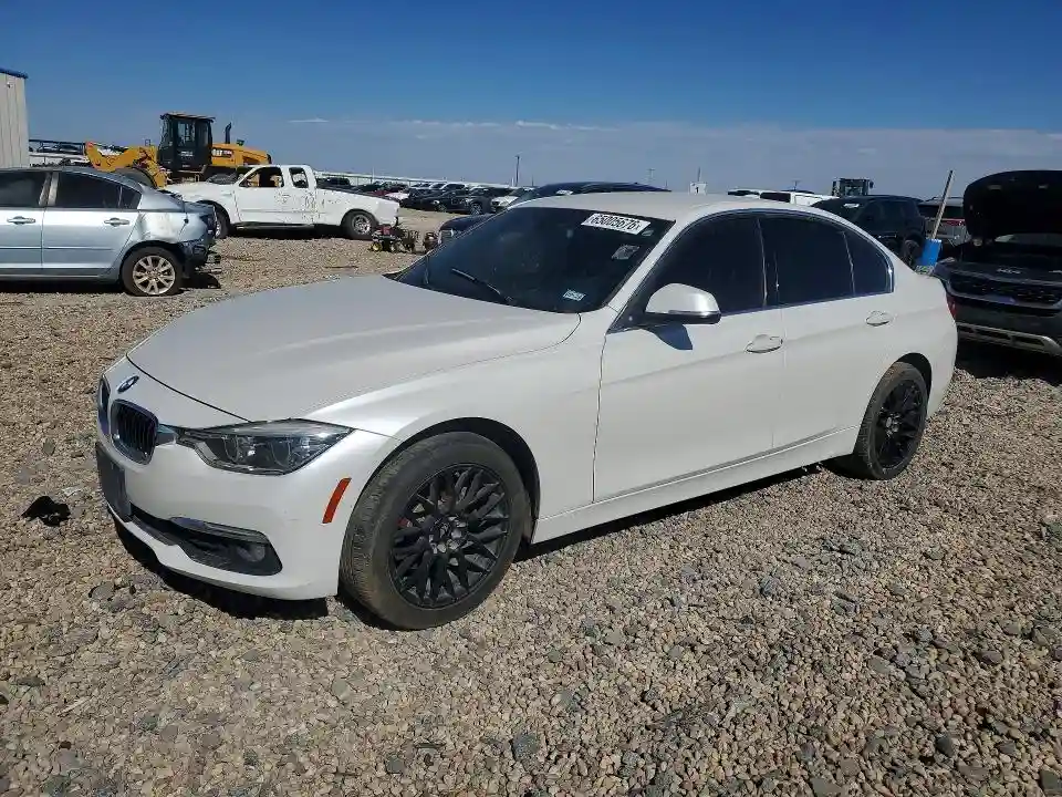 WBA8B9G58JNU57983 2018 BMW 3 SERIES-0