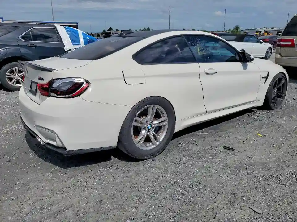 WBS3R9C59FK333107 2015 BMW M4-2