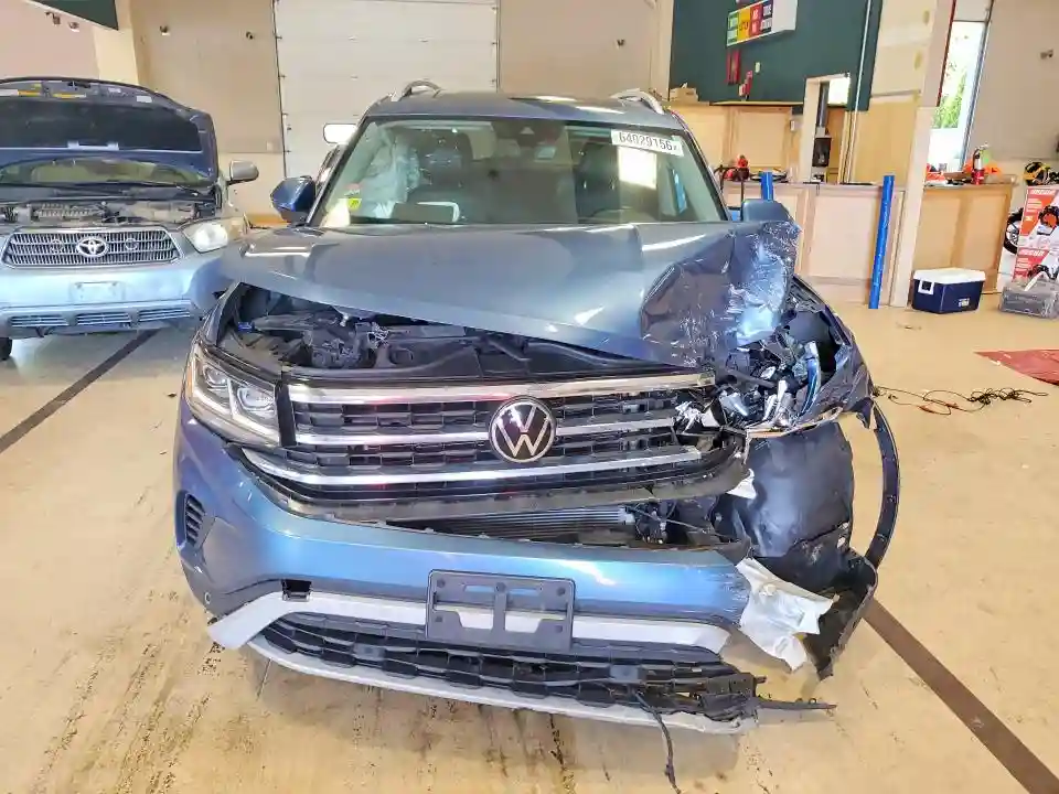 1V2BR2CA5MC501256 2021 VOLKSWAGEN ATLAS-4