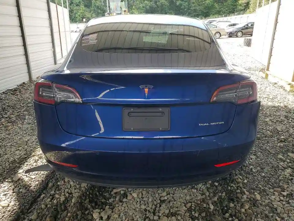 5YJ3E1EB3LF481396 2020 TESLA MODEL 3-5