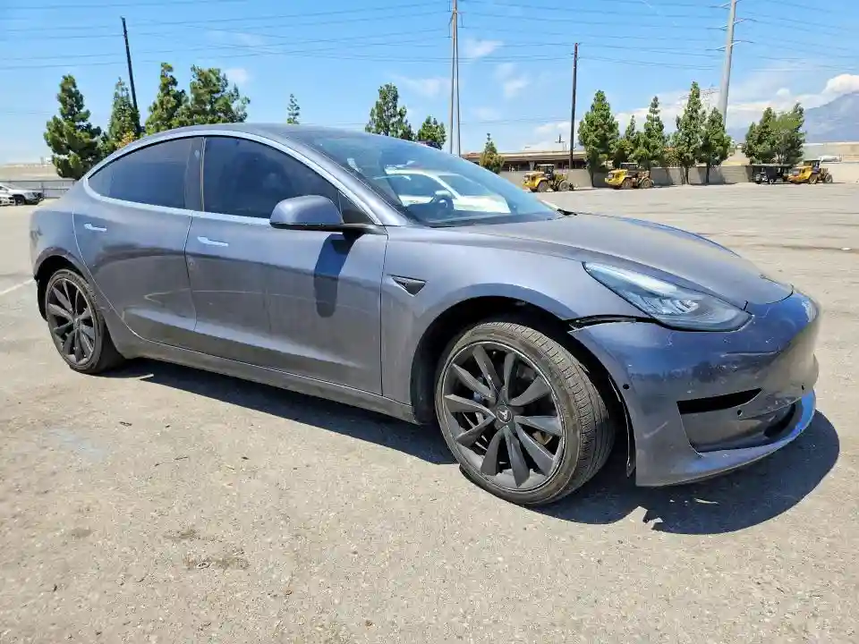 5YJ3E1EA1LF649415 2020 TESLA MODEL 3-3