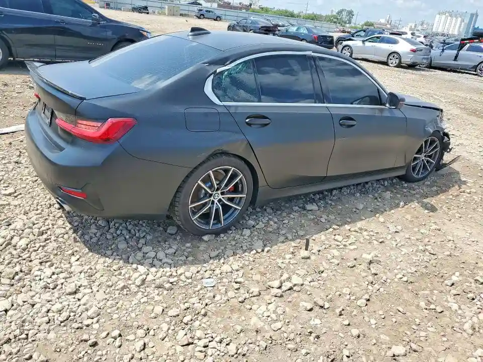 3MW5R7J5XK8B02698 2019 BMW 3 SERIES-2