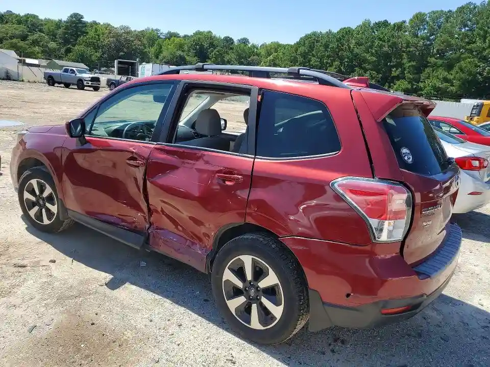 JF2SJAGC0HH572597 2017 SUBARU FORESTER-1