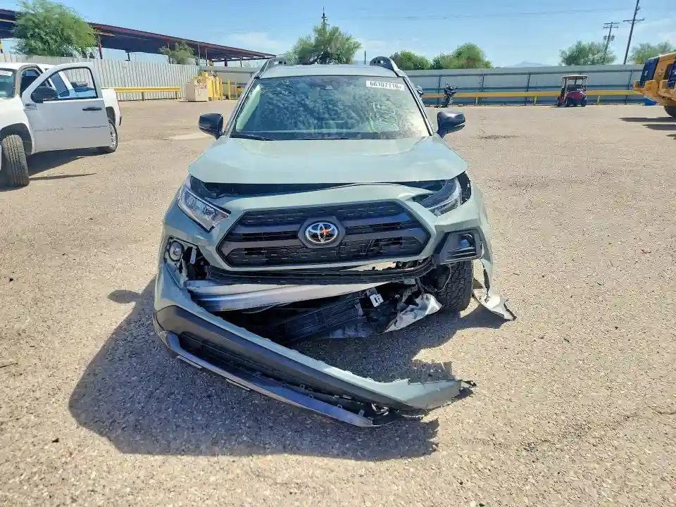 2T3S1RFV8MW213972 2021 TOYOTA RAV4-4
