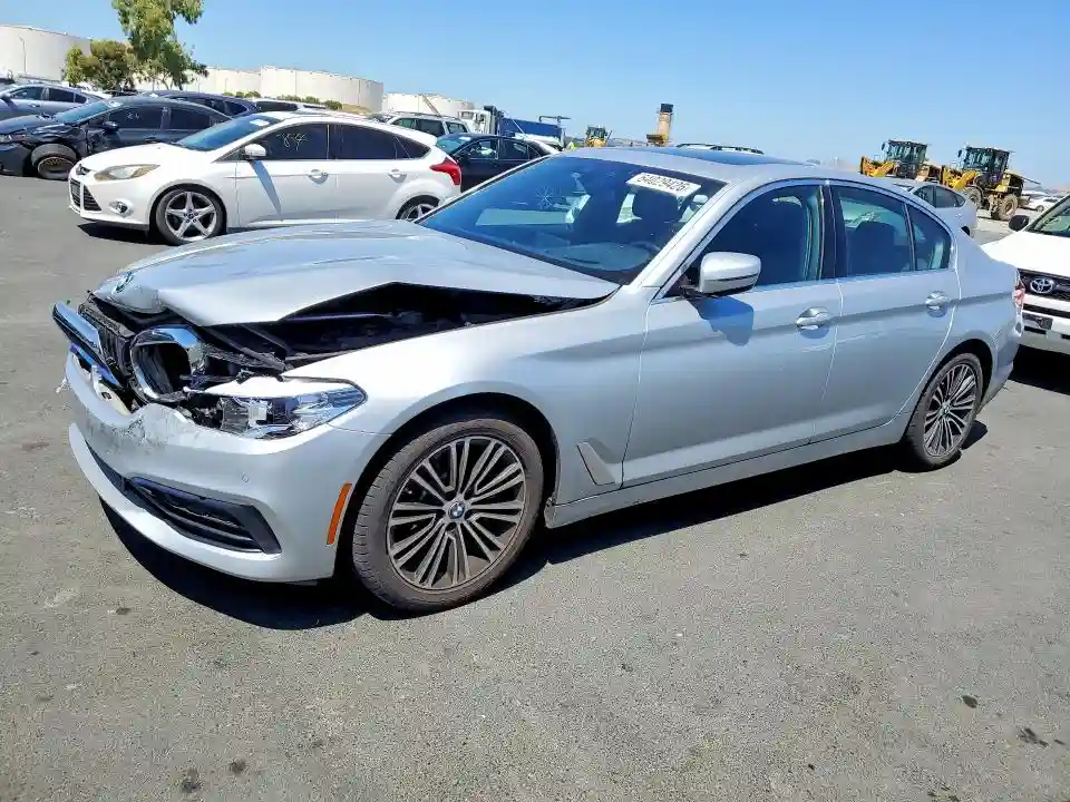 WBAJR3C07LWW61577 2020 BMW 5 SERIES-0