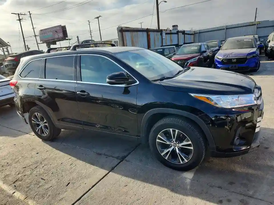 5TDZARFH8KS054278 2019 TOYOTA HIGHLANDER-3