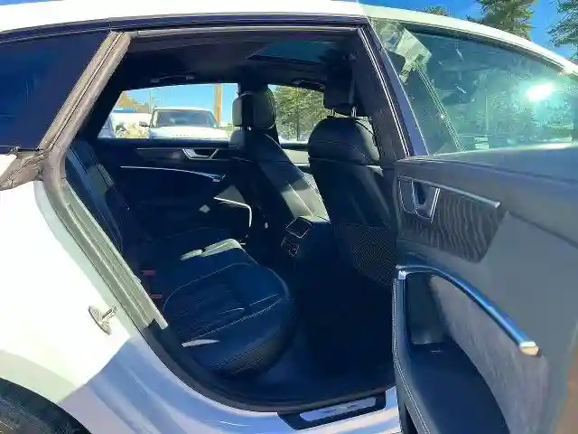 WAUVPBF22MN083202 2021 AUDI A7-5