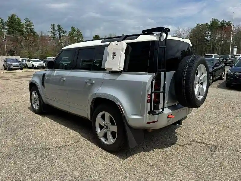 SALEW7RU6N2097910 2022 LAND ROVER DEFENDER-2