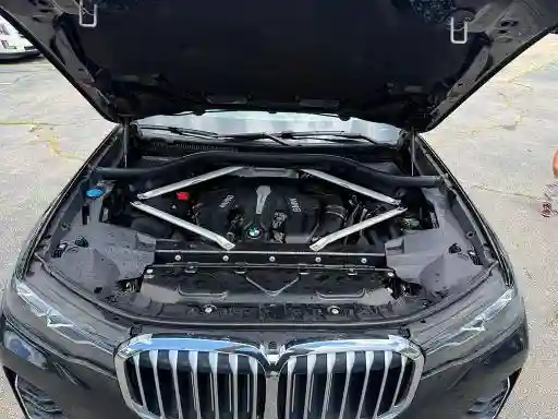 5UXCX4C59KLS36573 2019 BMW X7-5