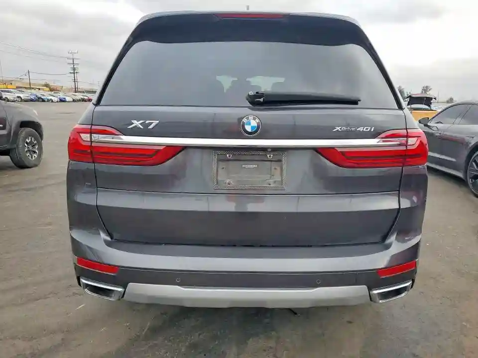 5UXCW2C51KL089916 2019 BMW X7-5