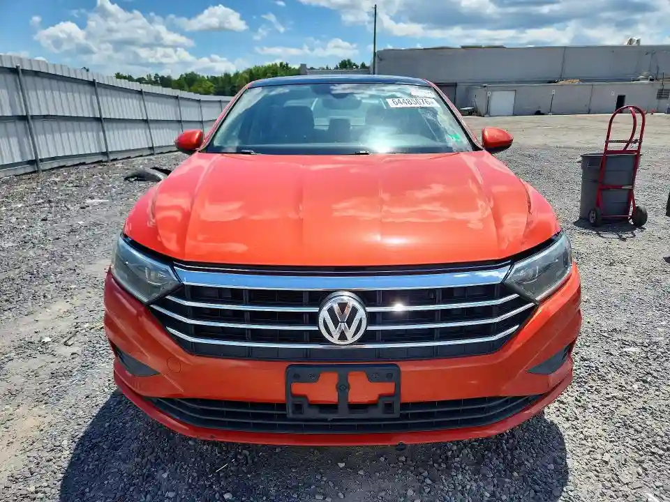 3VWE57BUXMM013029 2021 VOLKSWAGEN JETTA-4