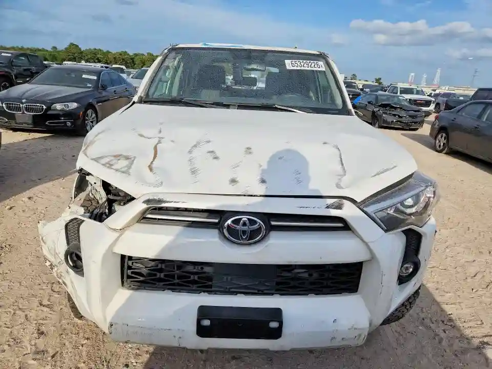 JTEEU5JRXP5285240 2023 TOYOTA 4RUNNER-4