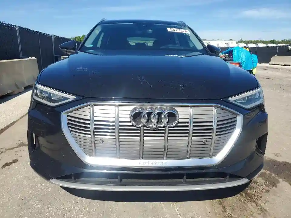 WA1VAAGE0KB021989 2019 AUDI E-TRON-4