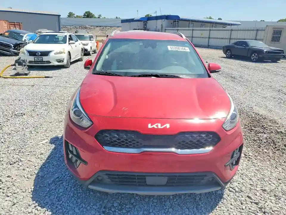 KNDCD3LD6N5547057 2022 KIA NIRO-4