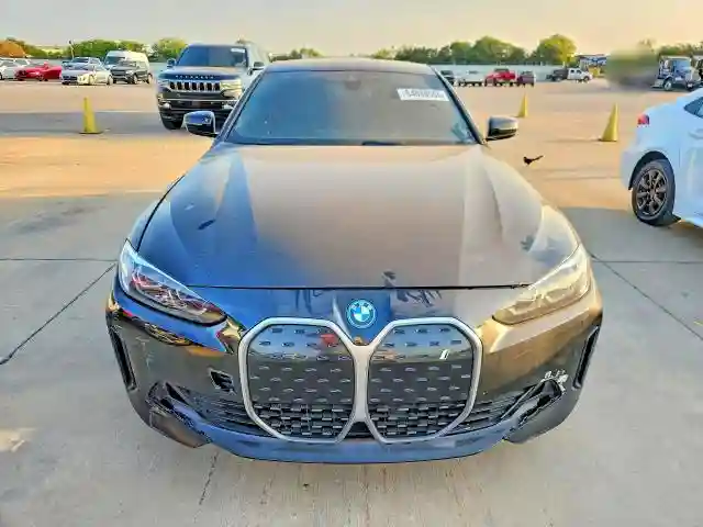 WBY73AW05PFN48939 2023 BMW I4 EDRIVE-4