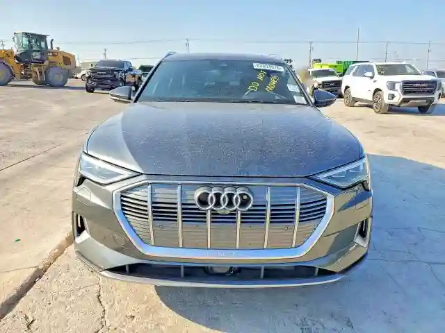 WA1VAAGE3KB007357 2019 AUDI E-TRON-4