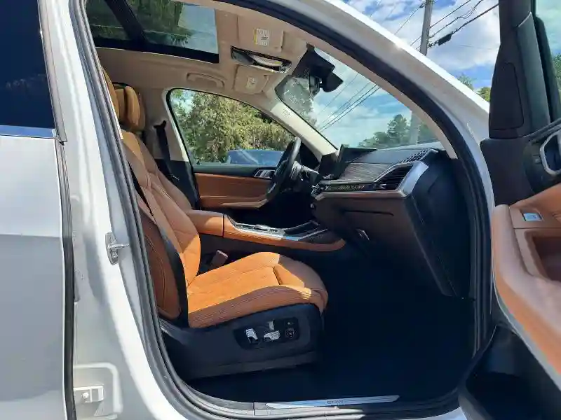 5UX23EM09P9N95412 2023 BMW X7-4