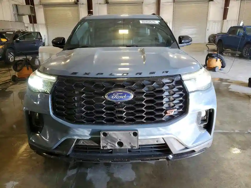 1FMWK8GC6SGB94333 2025 FORD EXPLORER-4