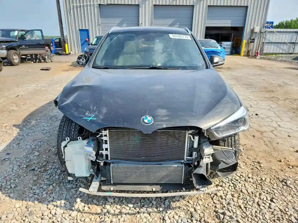 WBXHT3C31G5F64115 2016 BMW X1-4