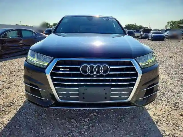 WA1LAAF72HD018230 2017 AUDI Q7-4