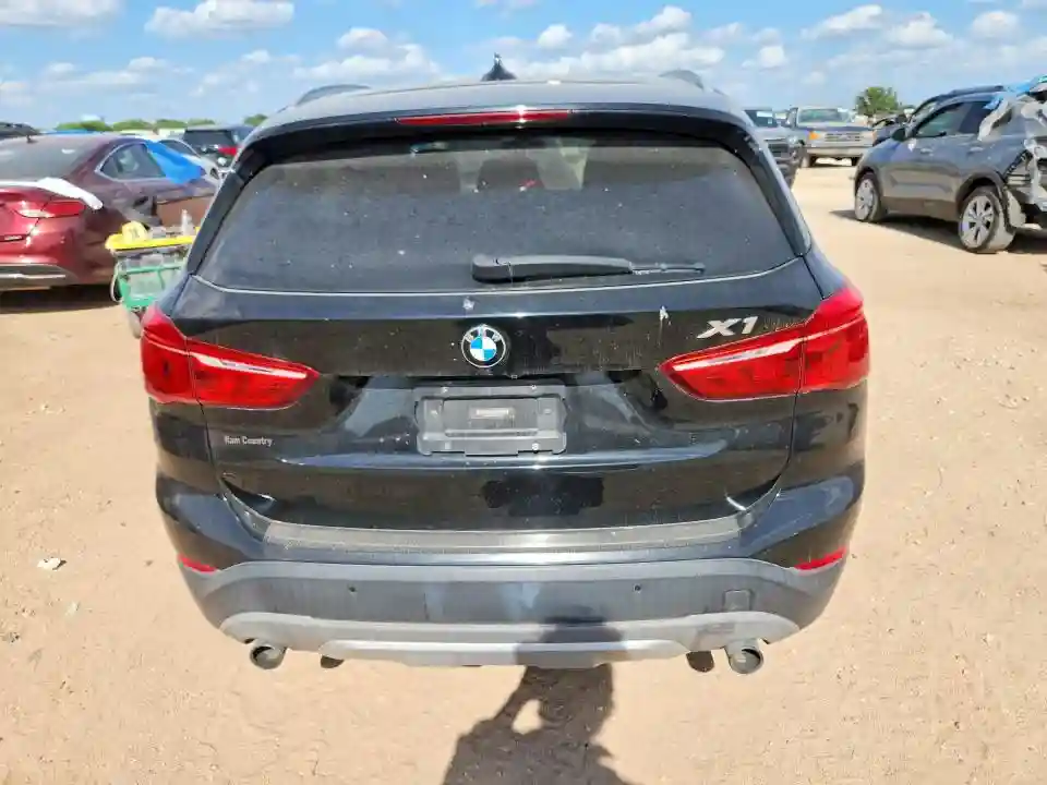 WBXHU7C35H5H34790 2017 BMW X1-5