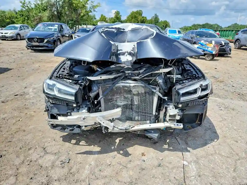 WBA13BJ02MCG07558 2021 BMW 5 SERIES-4