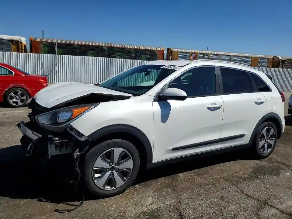 KNDCB3LC4J5133508 2018 KIA NIRO-0