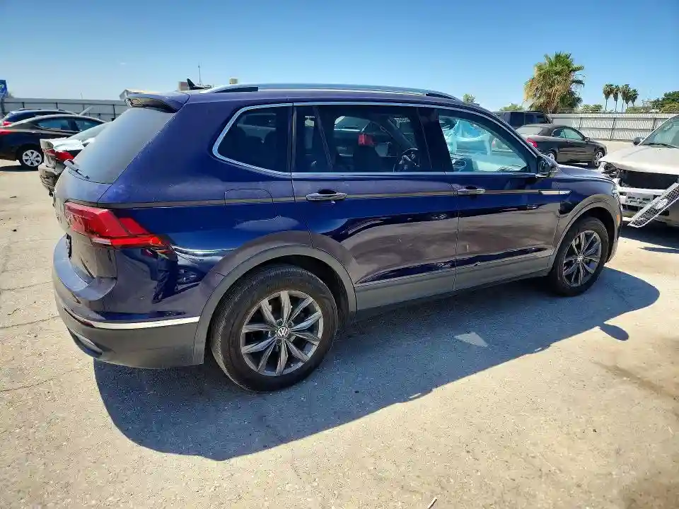 3VV3B7AXXPM053017 2023 VOLKSWAGEN TIGUAN-2