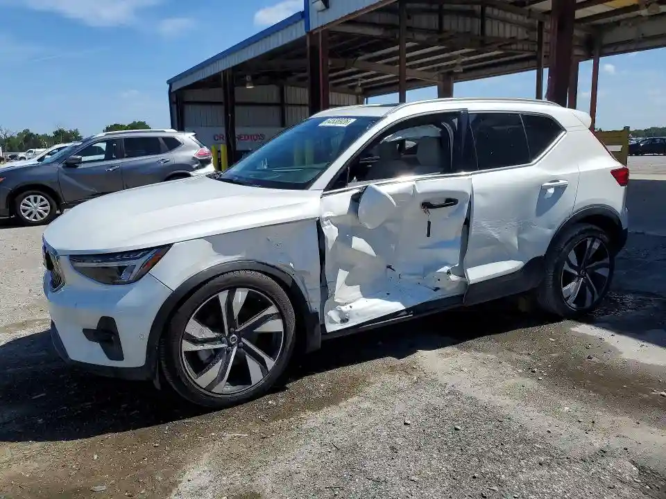 YV4L12UEXS2556624 2025 VOLVO XC40-0